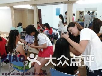 天津河北區(qū)婚紗攝影服務 定格美好瞬間的專業(yè)選擇